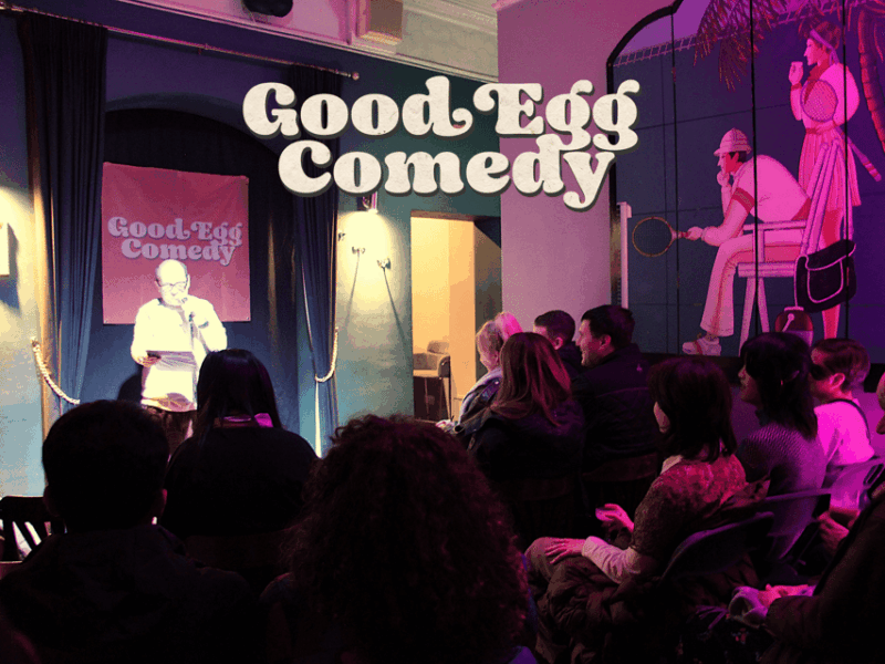 edinburgh-scottish-comedy-night-at-an-old-town-cocktail-bar