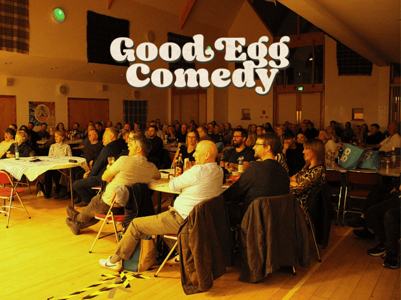 edinburgh-scottish-comedy-night-at-an-old-town-cocktail-bar