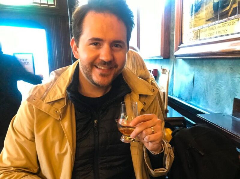 edinburgh-scottish-whisky-tasting-with-a-local-expert