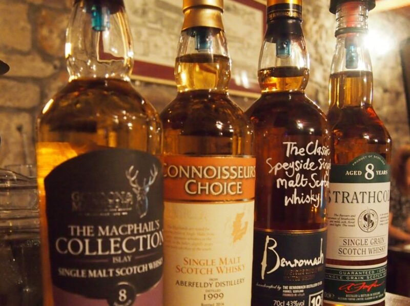 edinburgh-small-group-history-of-whisky-tour-with-tasting