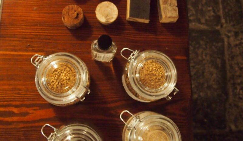 edinburgh-small-group-history-of-whisky-tour-with-tasting
