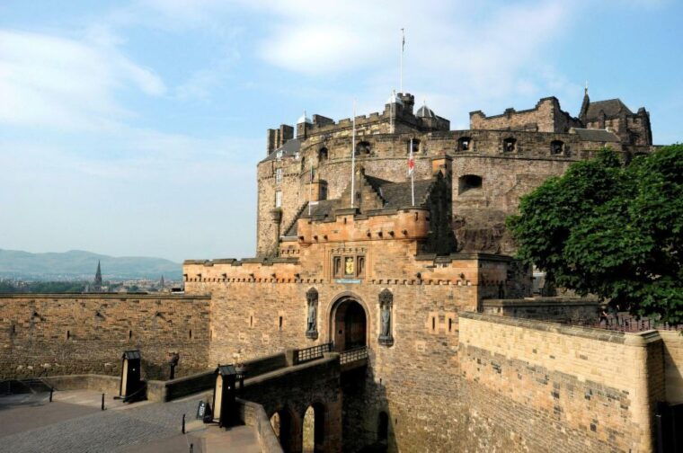 edinburgh-small-group-old-town-historical-walking-tour