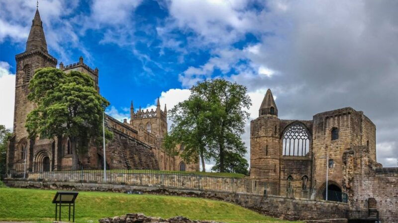 edinburgh-st-andrews-dunfermline-abbey-and-fife-coast-tour