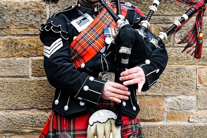 Edinburgh: Stirling Castle & Loch Lomond Private Luxury Day Tour - Authentic Experiences from Guest Feedback  