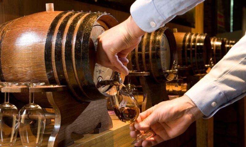 edinburgh-stirling-whisky-st-andrews-tour-in-italian