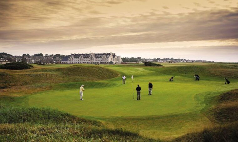 edinburgh-stirling-whisky-st-andrews-tour-in-italian