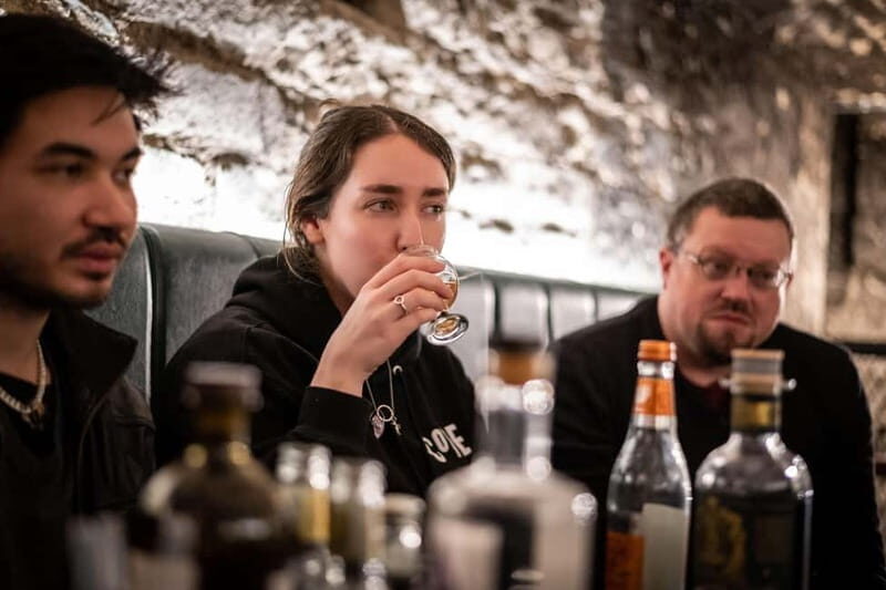 Edinburgh: The Lost Close Underground Scotch Whiskey Tasting - Exploring Edinburgh’s Hidden Spirit: The Complete Experience