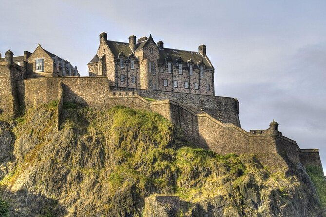 edinburgh-the-peoples-story-private-walking-tour-2