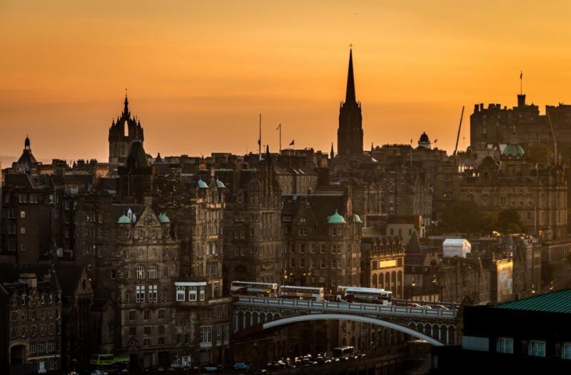 edinburgh-the-royal-city-tour-from-london