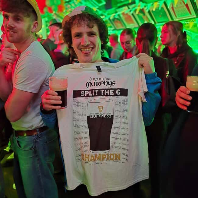 Edinburgh: Ultimate Pub Crawl Party with 7 Bars & 1 Club - What to expect: practical tips