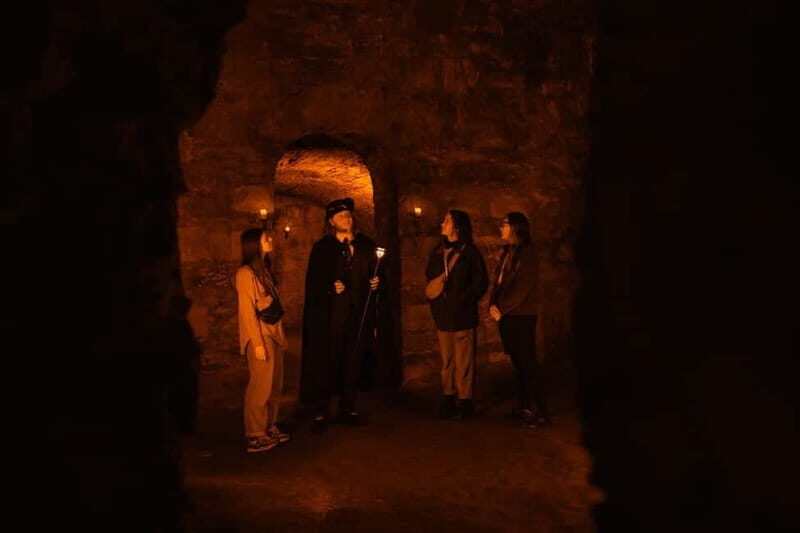 Edinburgh: Underground Vaults and Graveyard Evening Tour - FAQ