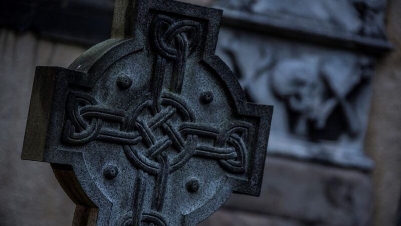 edinburgh-underground-vaults-and-graveyard-evening-tour