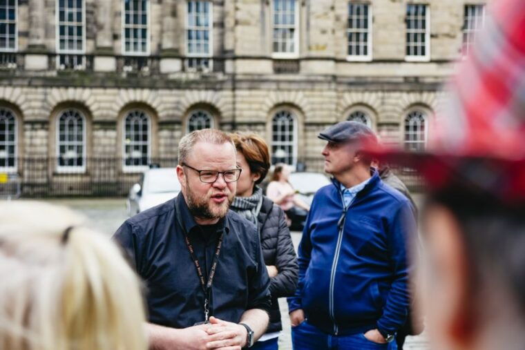 edinburgh-underground-vaults-tour