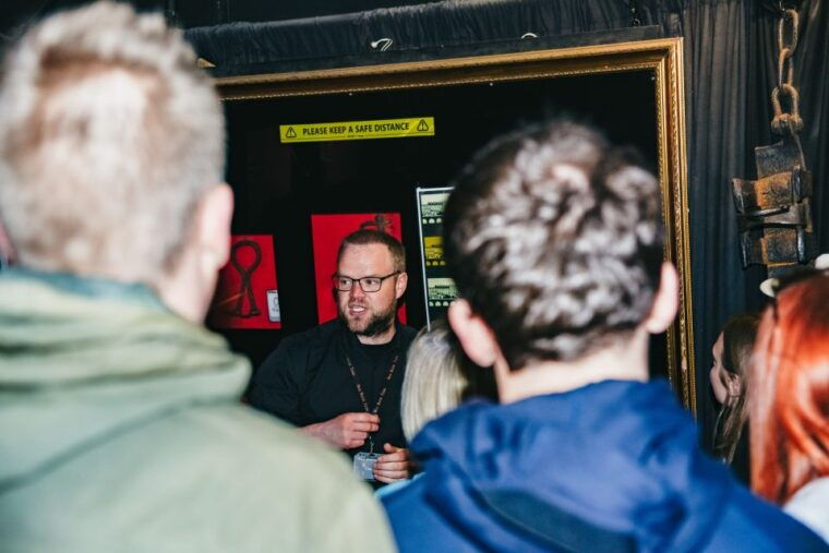 edinburgh-underground-vaults-tour