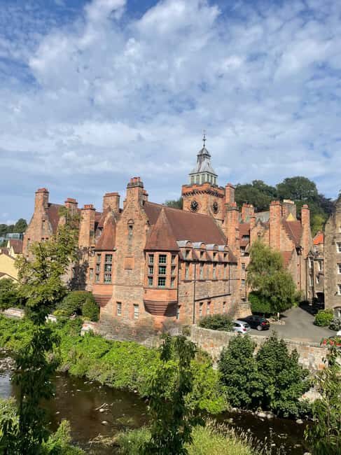 Edinburgh: Water of Leith Walking Tour with Art Historian - The Charm of Dean Village