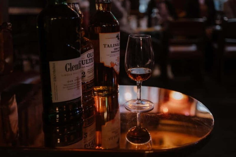 Edinburgh: Whisky Tasting and Storytelling in a Historic Pub - Authentic Insights from Reviews