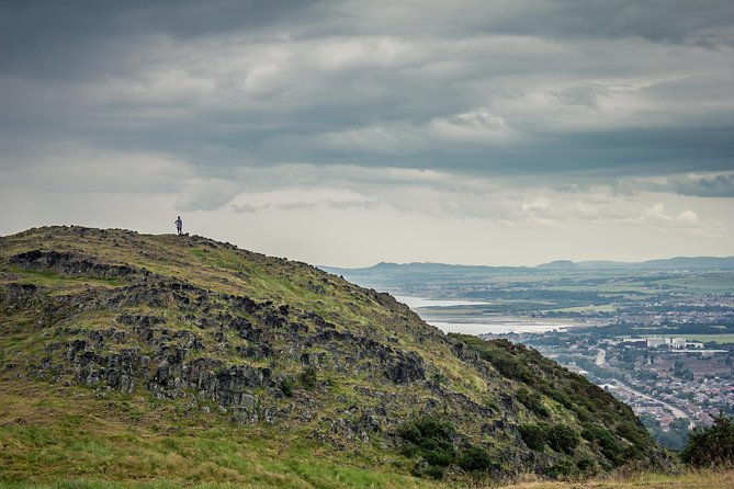 edinburghs-landscapes-tours-with-a-local-guide-private-personalized