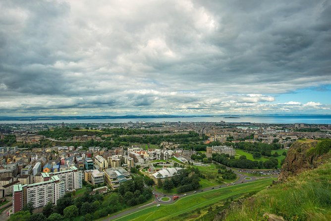 edinburghs-landscapes-tours-with-a-local-guide-private-personalized