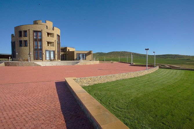 edoardo-miroglio-private-boutique-winery-tour