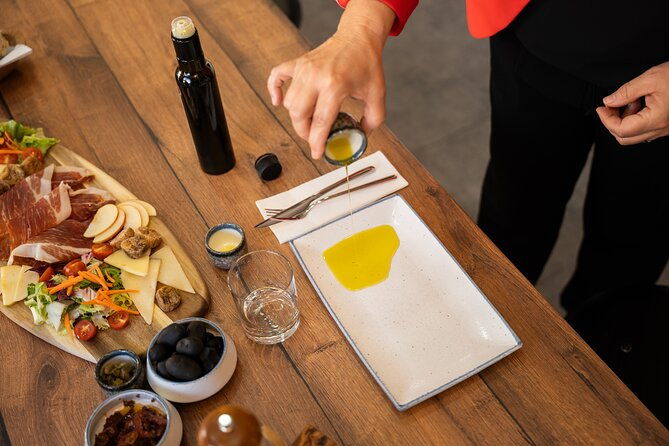 educational-wine-tasting-in-split