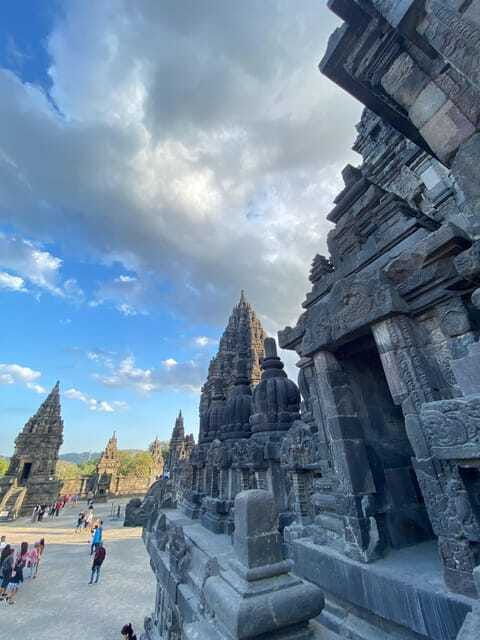 effortless-journey-in-prambanan