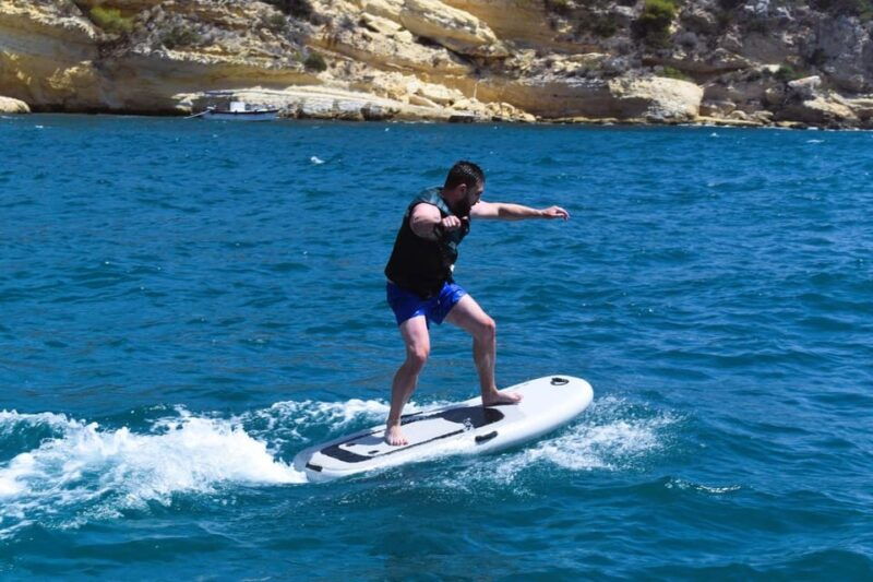 efoil-from-boat-1-fliteboard-1-or-2-riders-sharing