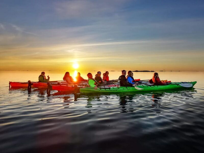 eggum-lofoten-islands-midnight-sun-kayak-tour