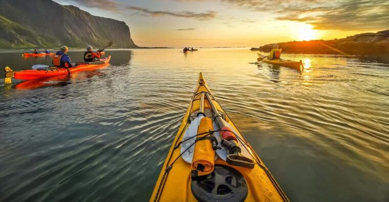 eggum-lofoten-islands-midnight-sun-kayak-tour