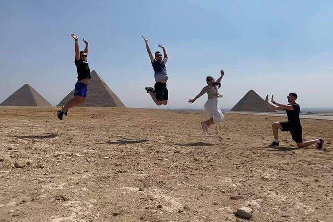 Egypt's Highlight Day Tour To Giza Pyramids, Museum, Azhar Mosque &Felucca Ride - The Egyptian Museum: A Treasure Trove