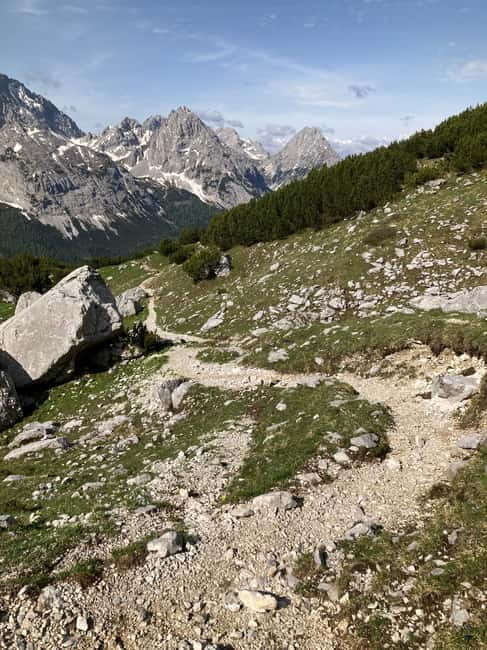 Ehrwald: Zugspitze mountain hike day tour via Gatterl - Who Should Consider This Tour?
