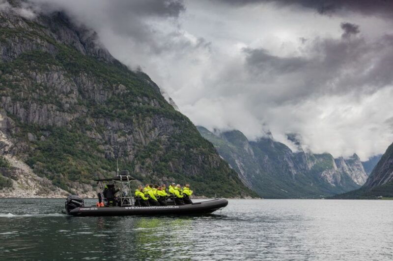 eidfjord-1-hour-fjord-rib-tour