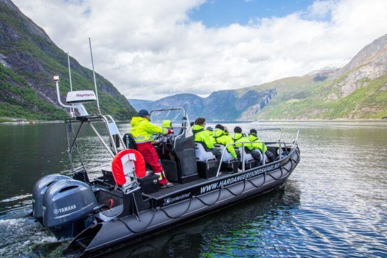 eidfjord-1-hour-fjord-rib-tour