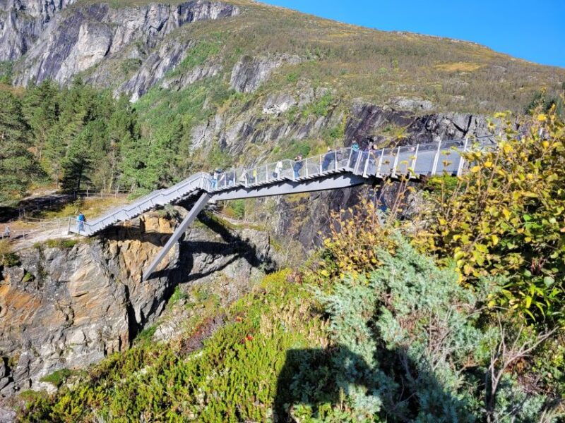 eidfjord-tour-to-voringsfossen-waterfalls