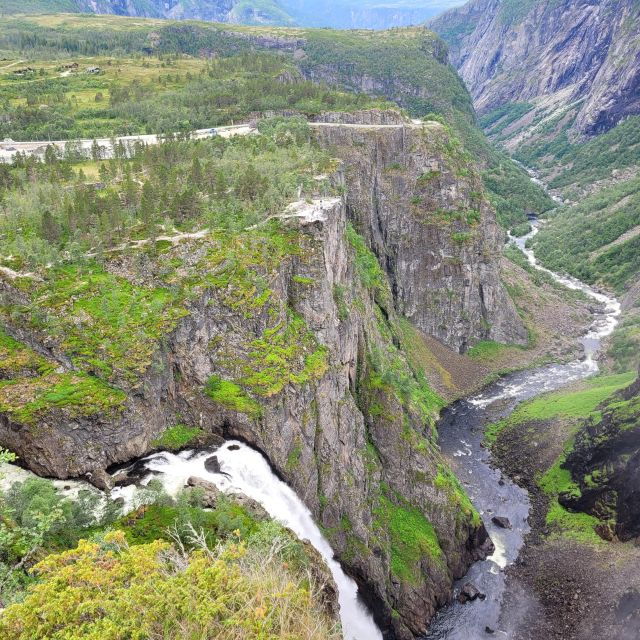 eidfjord-tour-to-voringsfossen-waterfalls