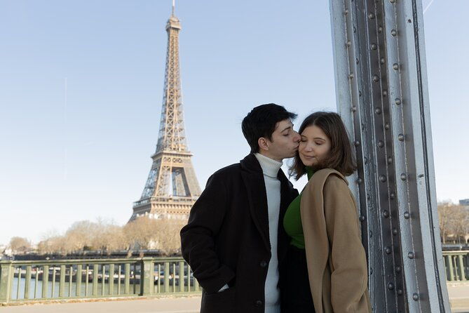 eiffel-and-la-seine-photo-shoot-paris-photographer