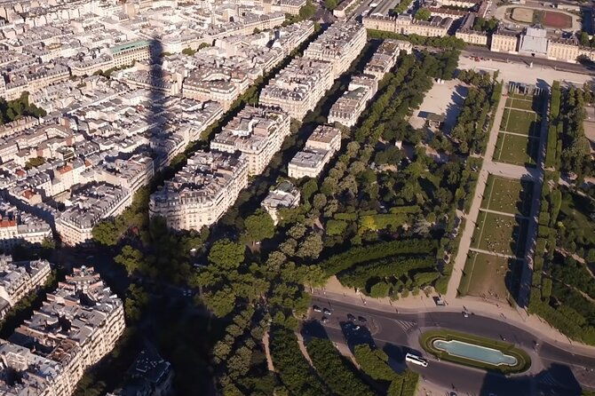 eiffel-tower-climbing-tour-with-summit-access