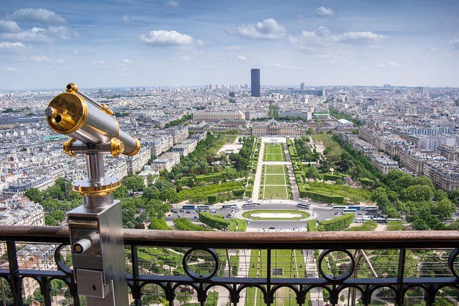 Eiffel Tower Dinner Experience and Sightseeing Seine River Cruise - Considerations and Drawbacks