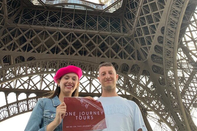 eiffel-tower-elevator-tour-with-interactive-guide-and-summit