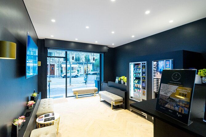 eiffel-tower-guided-access-to-2nd-floor-with-summit-option-2