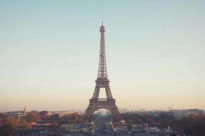 eiffel-tower-guided-climb-with-optional-summit