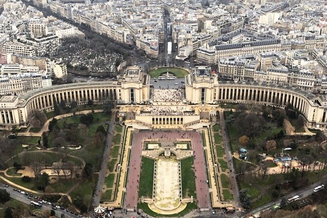 eiffel-tower-guided-elevator-tour-summit-optional