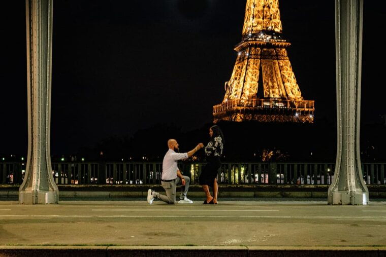eiffel-tower-photos-capture-iconic-memories-in-paris