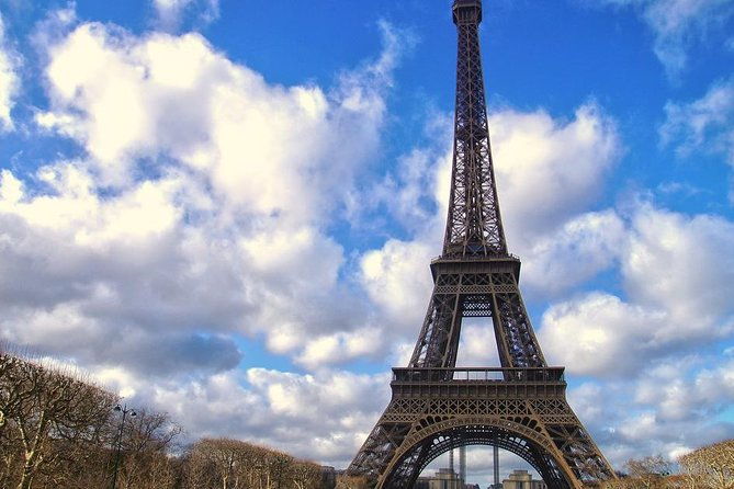 eiffel-tower-small-group-access-to-2nd-floor-by-elevator