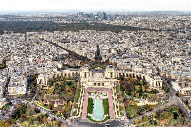 eiffel-tower-with-optional-summit-access-by-lift