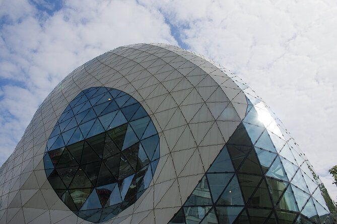 eindhoven-private-walking-tour-with-a-professional-guide