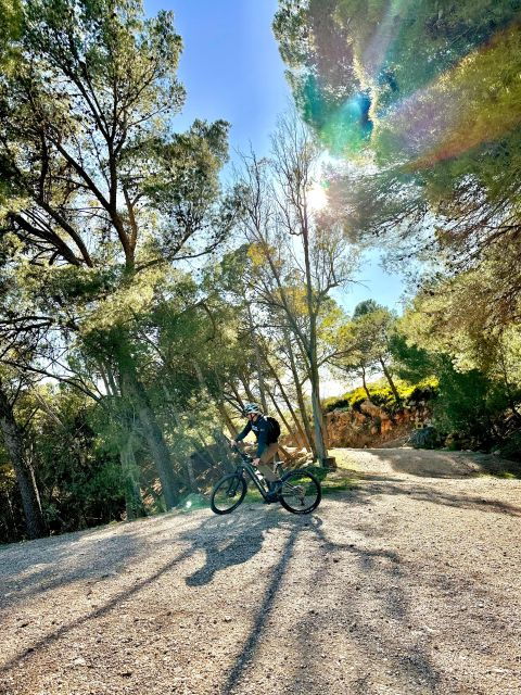 el-chorro-hike-caminito-del-rey-e-bike-guided-tour-2h