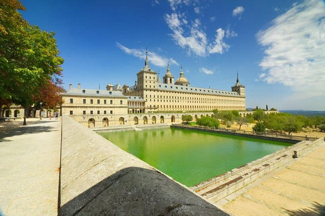 el-escorial-valley-segovia-with-cathedral-day-tour-from-madrid