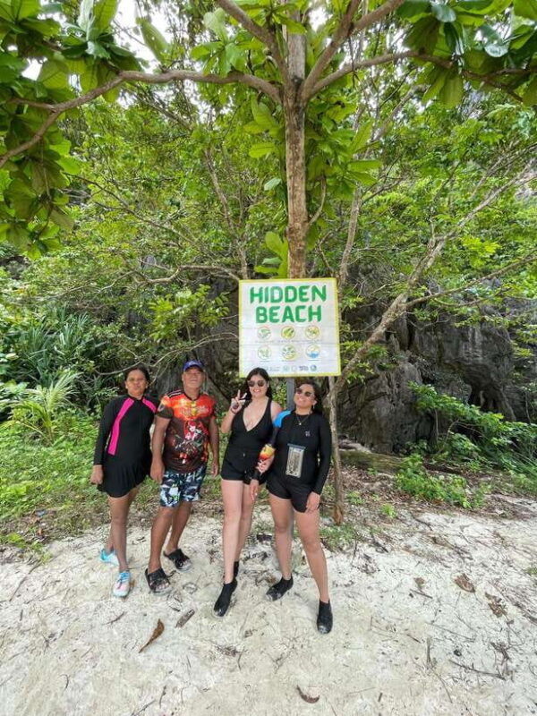 el-nido-island-hopping-and-snorkeling-private-boat-tour
