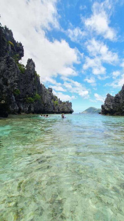 el-nido-island-hopping-and-snorkeling-private-boat-tour