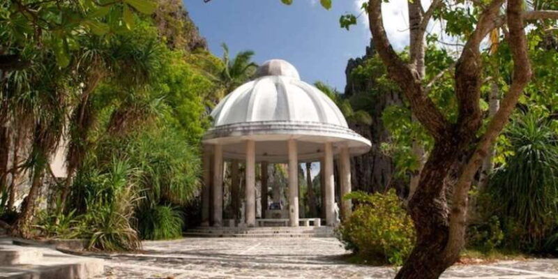 el-nido-island-hopping-tour-c-hidden-beaches-shrine